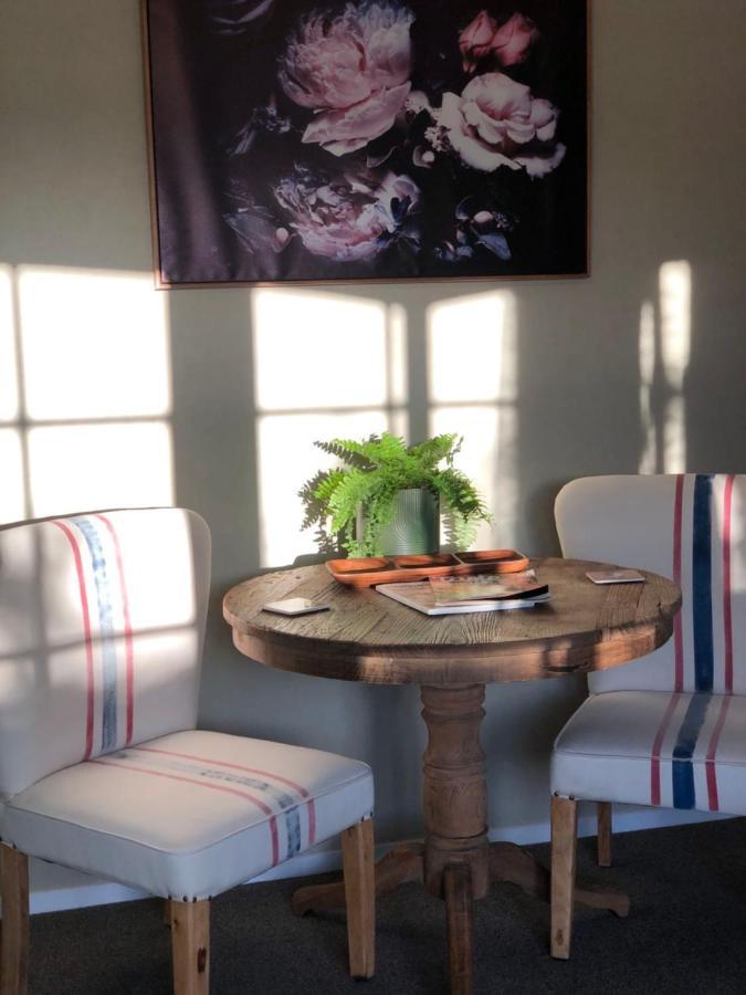 Cozy 1Br Stay In Taupo Central Екстер'єр фото